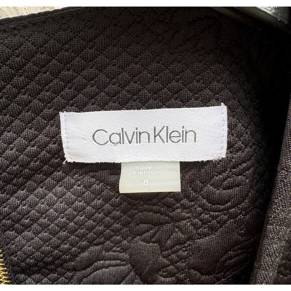 Calvin Klein Black Cocktail Sheath Dress Knee-Length Quilted Floral Size 8 NEW - Picture 4 of 5